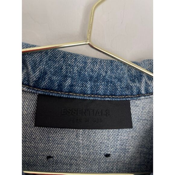 FEAR OF GOD Essentials Denim Jacket Size Large NWT - Picture 3 of 13